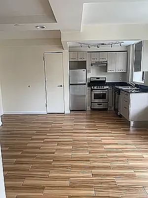 5th image of 4118 43rd St APT 7C