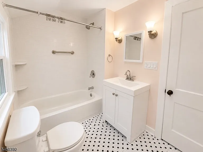 12 Cook Ln — Photo 11