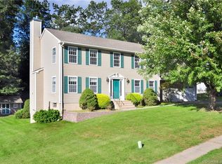 45 Noel Ln, Bristol, CT 06010