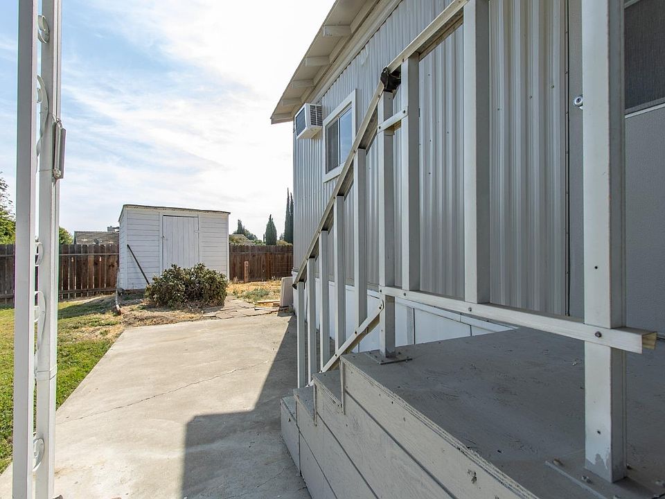 1400 Meredith Ave Gustine CA Zillow