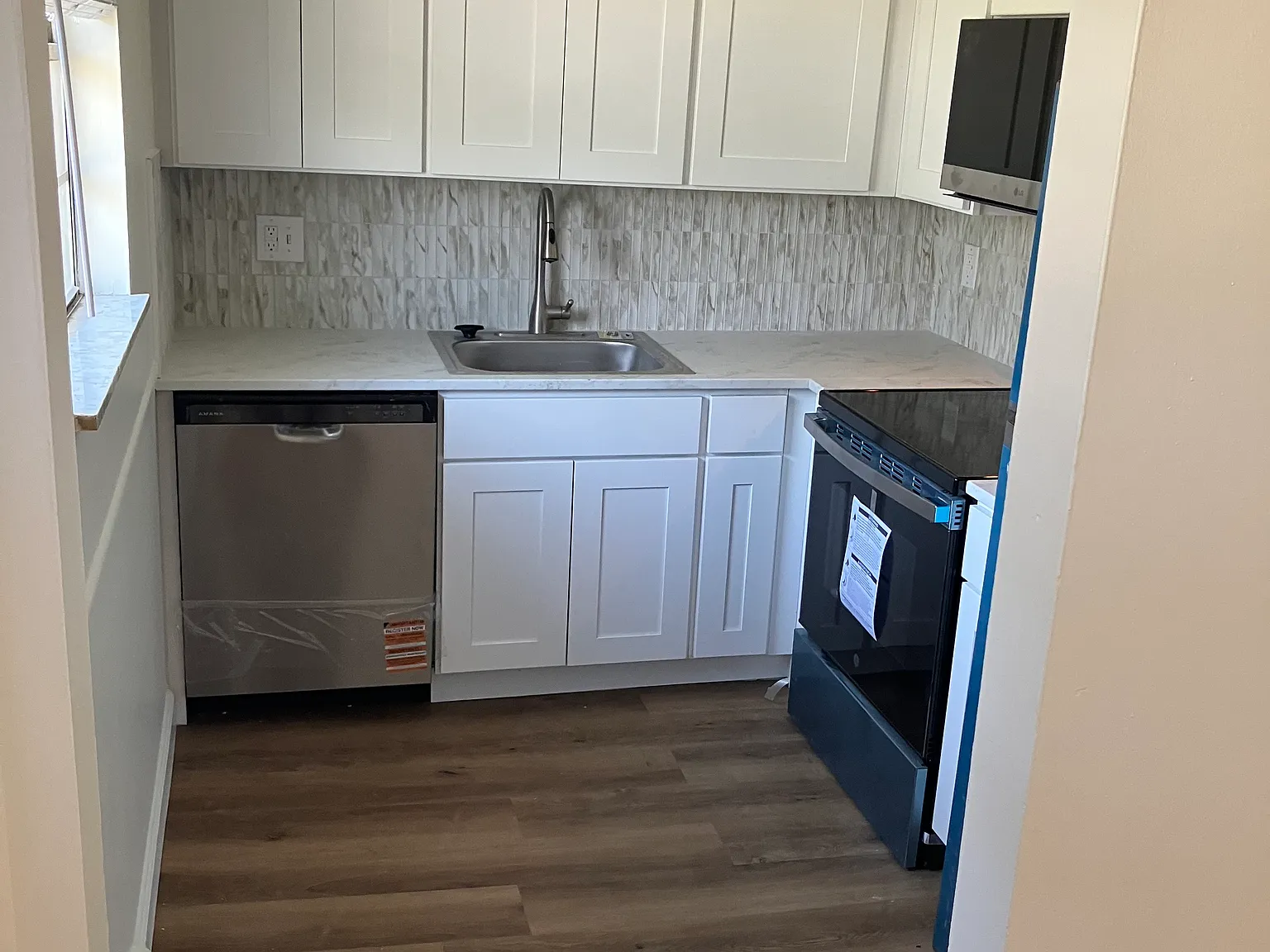 Atherton Apartments — Photo 3