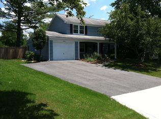 4915 Rockingham Ln, Bowie, MD 20715