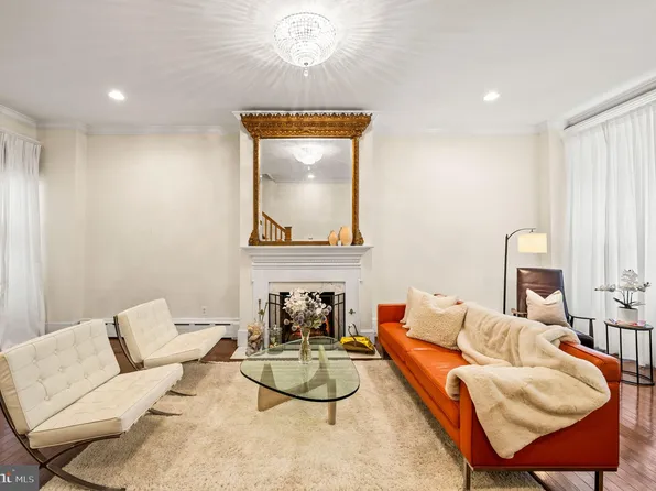 116 N Woodstock St, Philadelphia, PA 19103