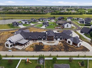 6025 Prairie Grove Ct S, Fargo, ND 58104