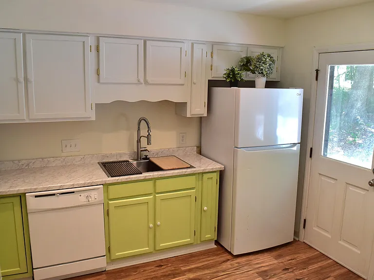 223 Forbush Mountain Dr — Photo 6
