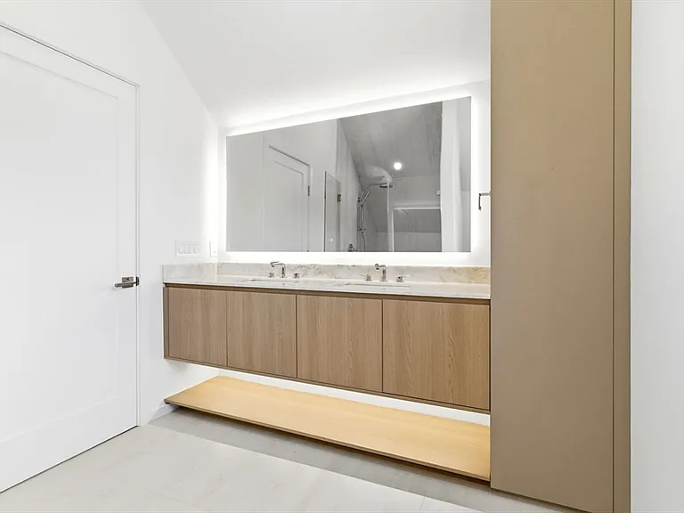 7 Algonquin Rd #1 — Photo 7
