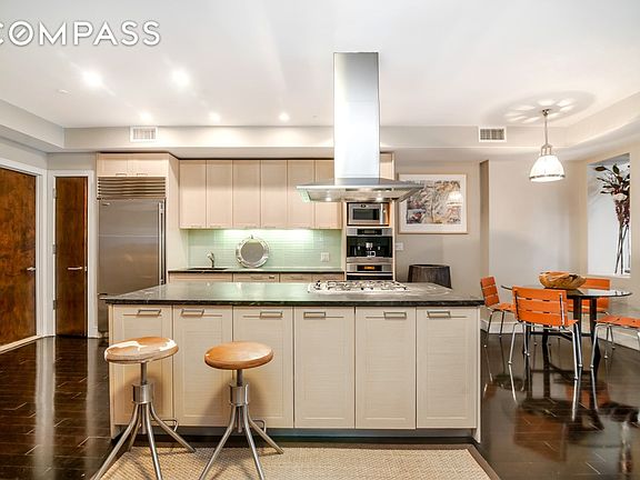 4th image of 343-349 E 50th St #5E
