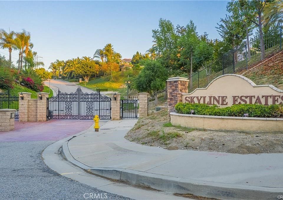 1st image of 15477 Skyline Dr #11