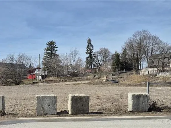 63 Benjamin St, Wilmot, ON N0B 2E0