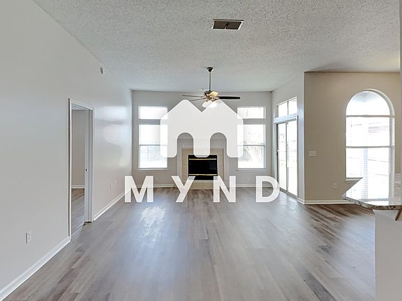 3rd image of 4371 Hanging Moss Dr