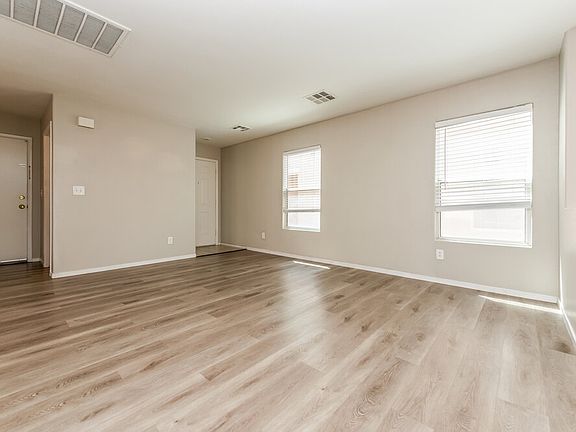 5th image of 8621 Palomino Ranch St