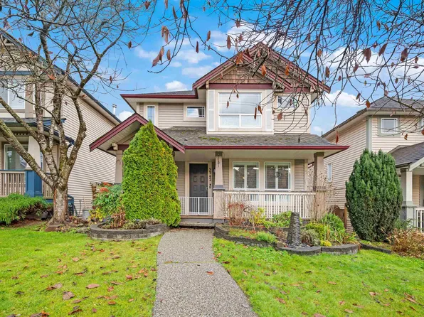 5742 148th St, Surrey, BC V3S 3B6