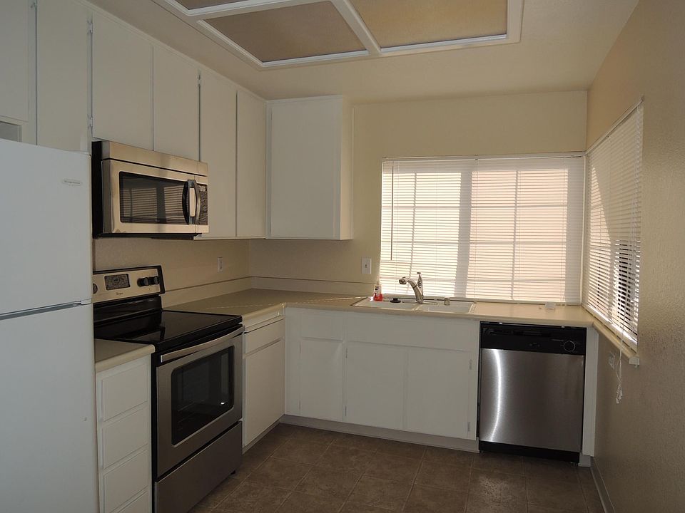 2nd image of 5389 Colony Park Cir