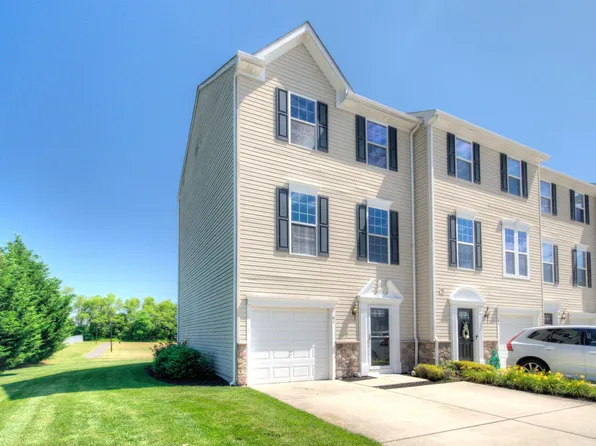 2102 E Oak Rd, Vineland, NJ 08361