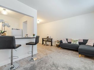 57 Mericourt Rd #103, Hamilton, ON L8S 2N5