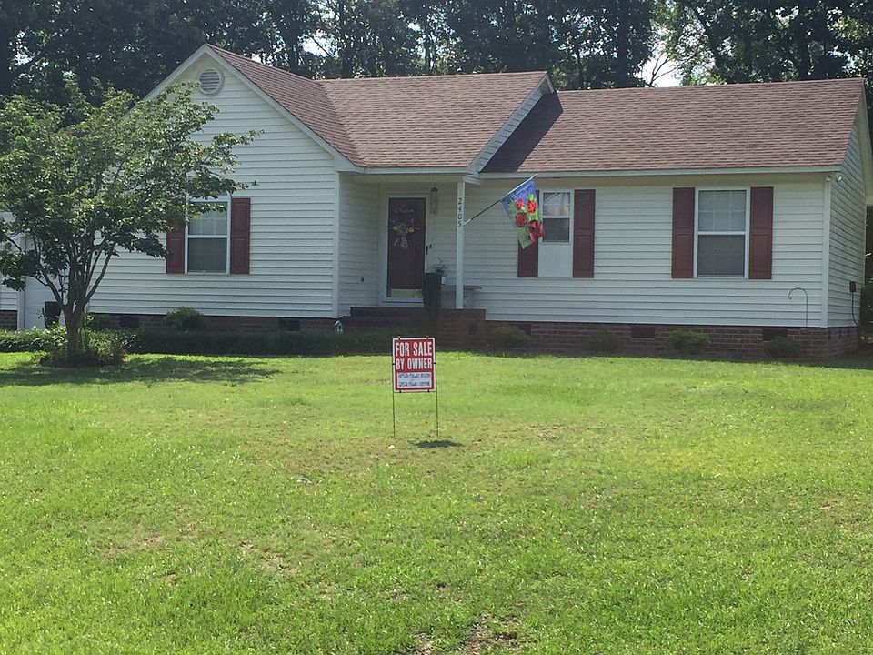 1st image of 2405 Stratford Dr