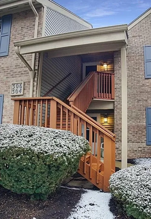306 Waterfront Pl