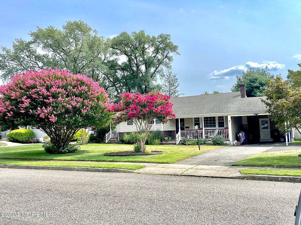 1st image of 105 Suburban Dr
