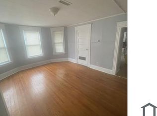 26 Dublin St #3L, Lowell, MA 01854