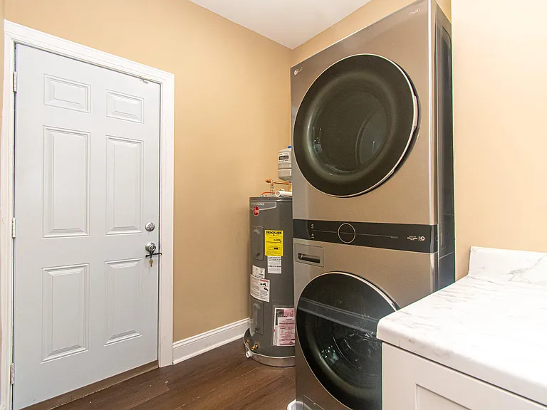 4103 Barrington Rd #2 — Photo 23