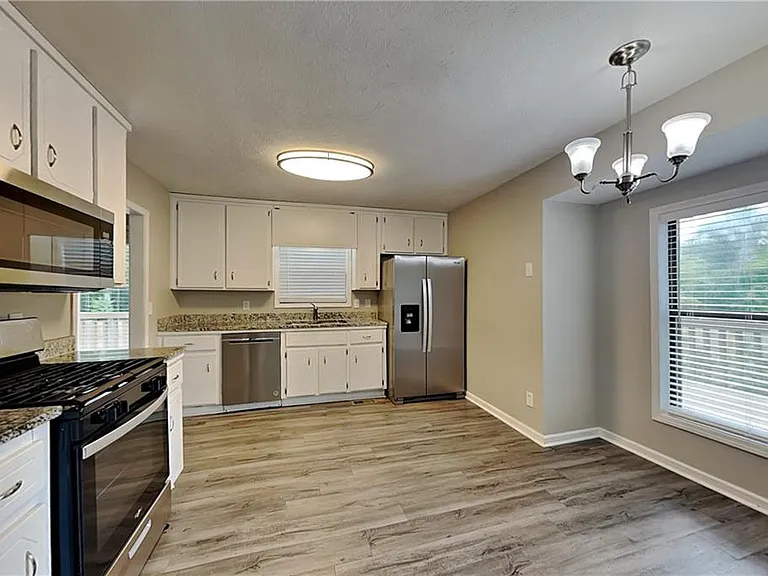 6606 Catawba Dr — Photo 8