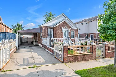 174-46 Gladwin Avenue