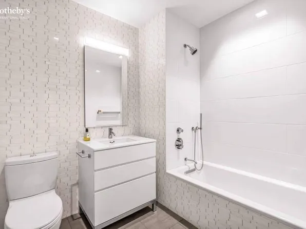 252 East 57th Street image 13 of 18