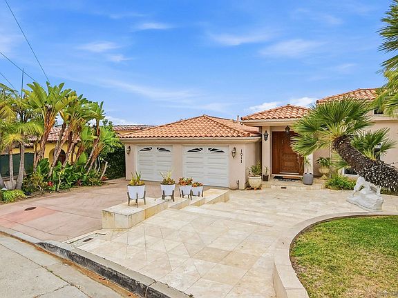 4th image of 1011 Avenida Amantea