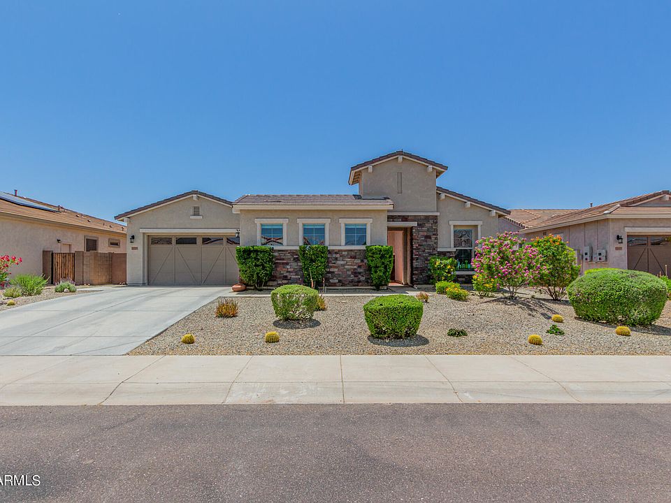 1st image of 18397 W GOLDENROD Street