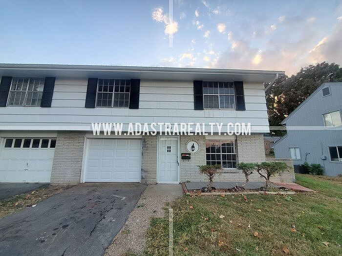 1st image of 9414 Ballentine St