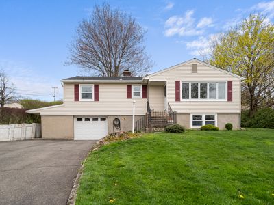 2 Nicholas Circle, Wolcott, CT, 06716