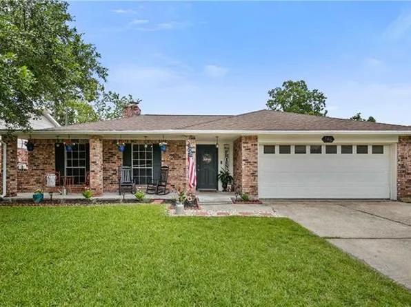 105 N Kings Ct, Slidell, LA 70458