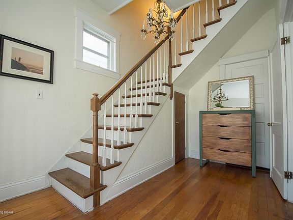 5th image of 1824 Bonnycastle Ave #1