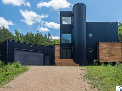 737 Kingsway Dr, Le Sueur, MN, 56058