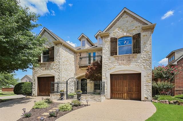 1st image of 4825 Stranz Ln