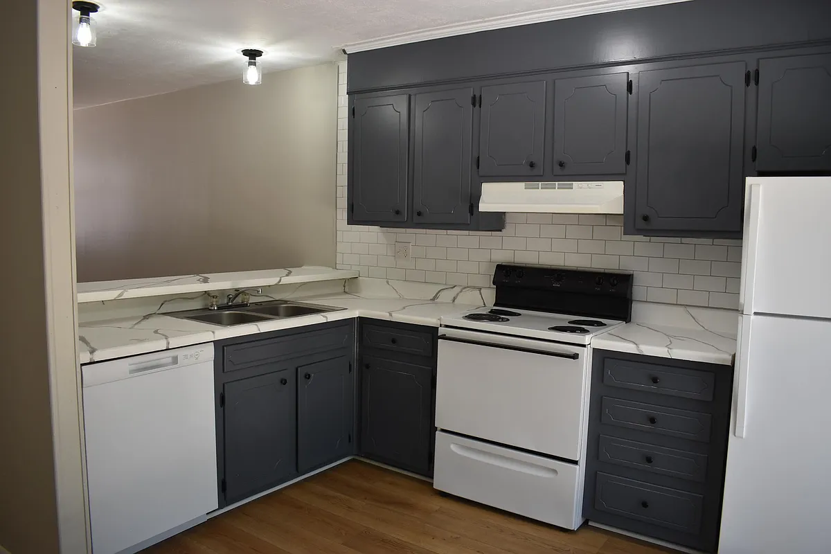 Building Photo - 3126 Arcadia Dr #B