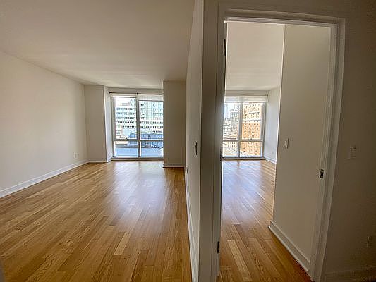 3rd image of 885 6th Ave #22G