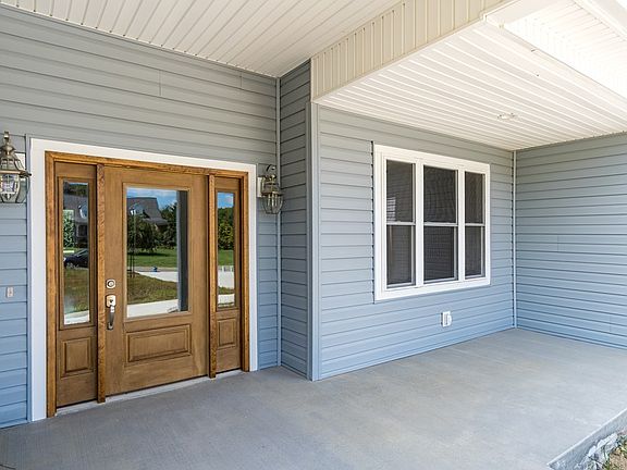 5th image of 19230 Trotters Ln