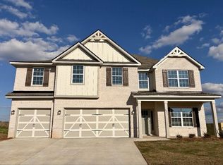 2931 Wyndham Village Dr, Opelika, AL 36804