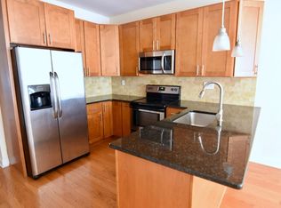 1023 S 20th St #2, Philadelphia, PA 19146