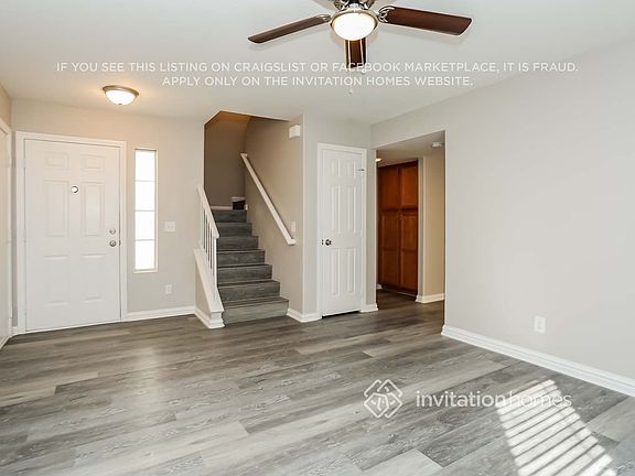 3rd image of 9432 Deer Lodge Ln