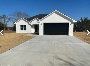 369 Cherry Ln, Durant, OK 74701