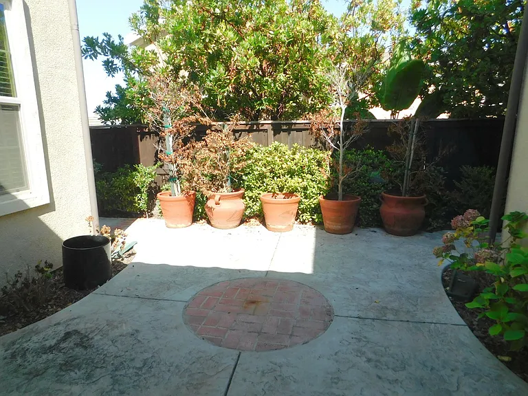 2750 Dove Tail Dr — Photo 42
