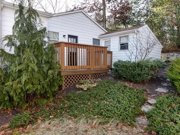 42-44 Old Hope Kent Rd, Scituate, RI 02831