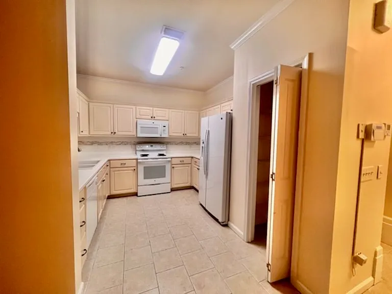 1862 Annabellas Dr — Photo 7