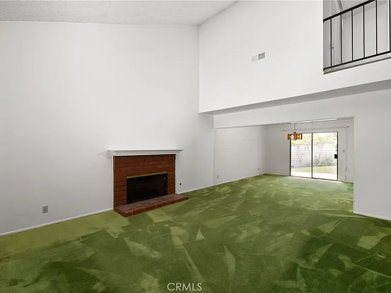 5 Carol Pine Ln — Photo 7