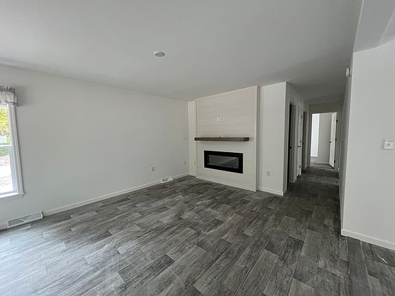 Living Room w modern electric fireplace