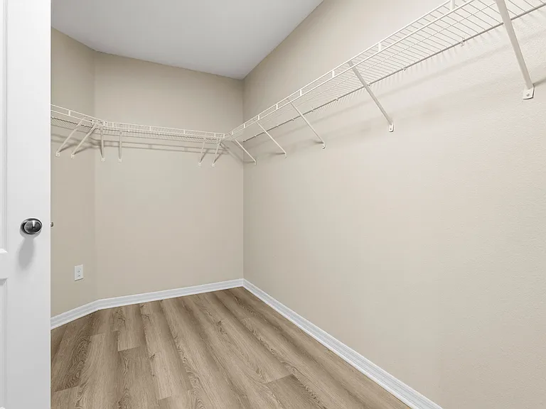 8457 Karpeal Dr — Photo 41