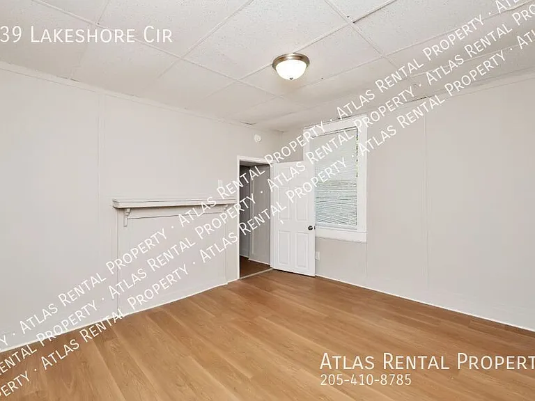 439 Lakeshore Cir — Photo 11