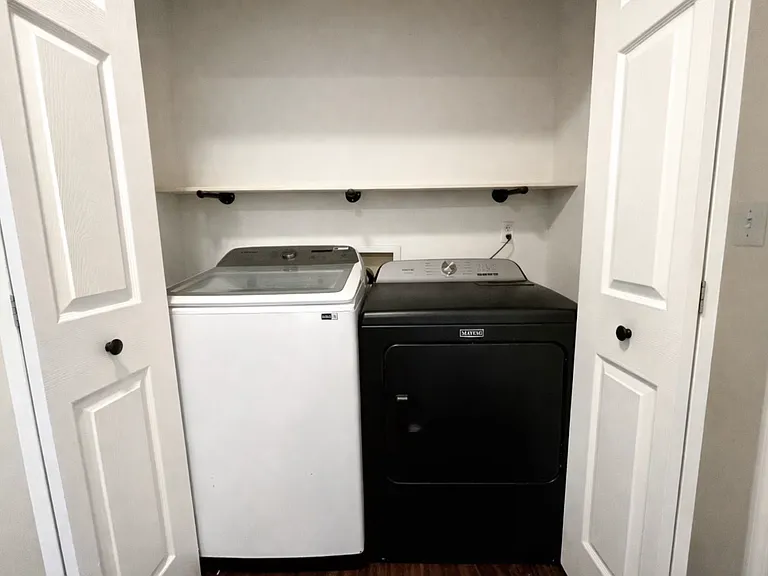 7911 Hamilton Mill Dr — Photo 29